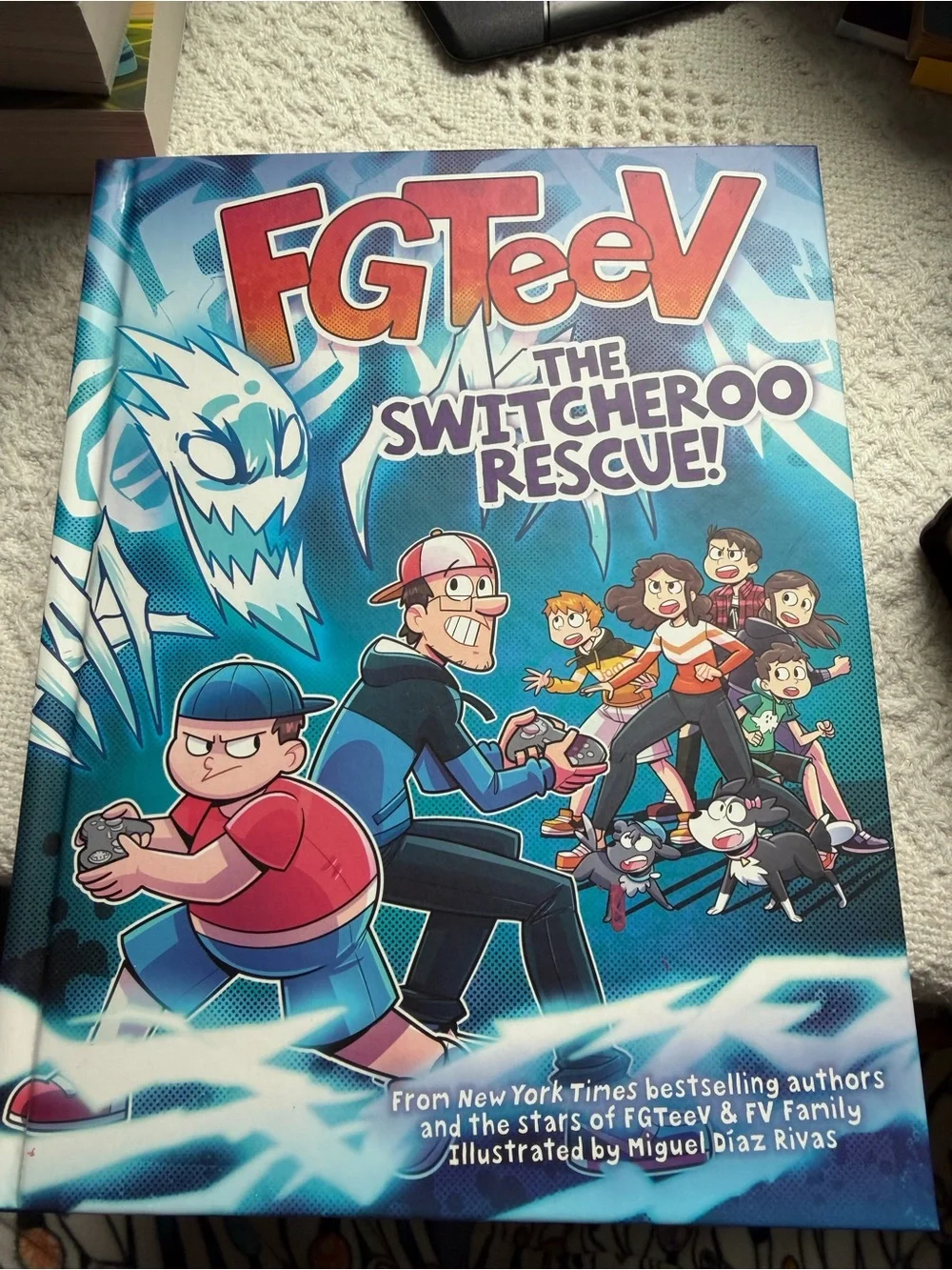 : The Switcheroo Rescue! — Blue Graphic Video Game Book
